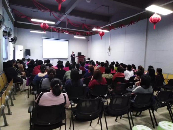 小北育婴师培训班：越秀区小北育婴师培训学校的老师具备丰富的专业知识